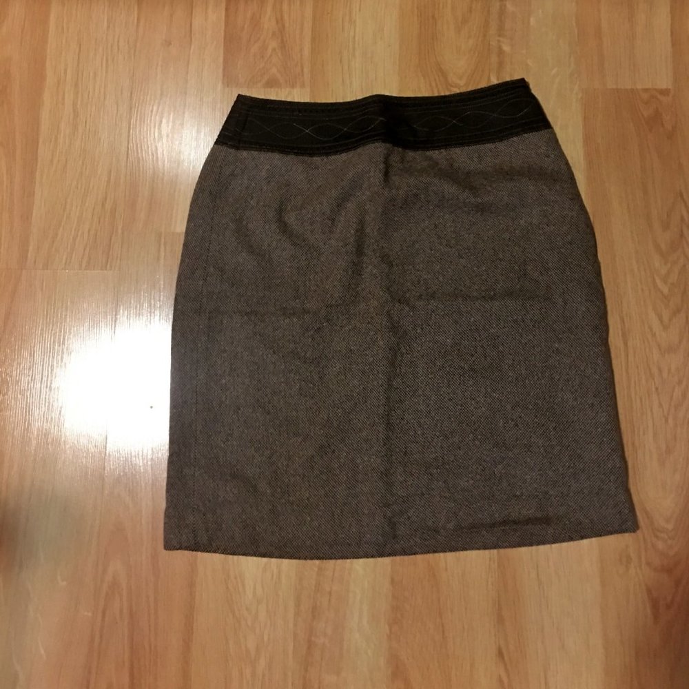 LOFT women A-line full wool skirt